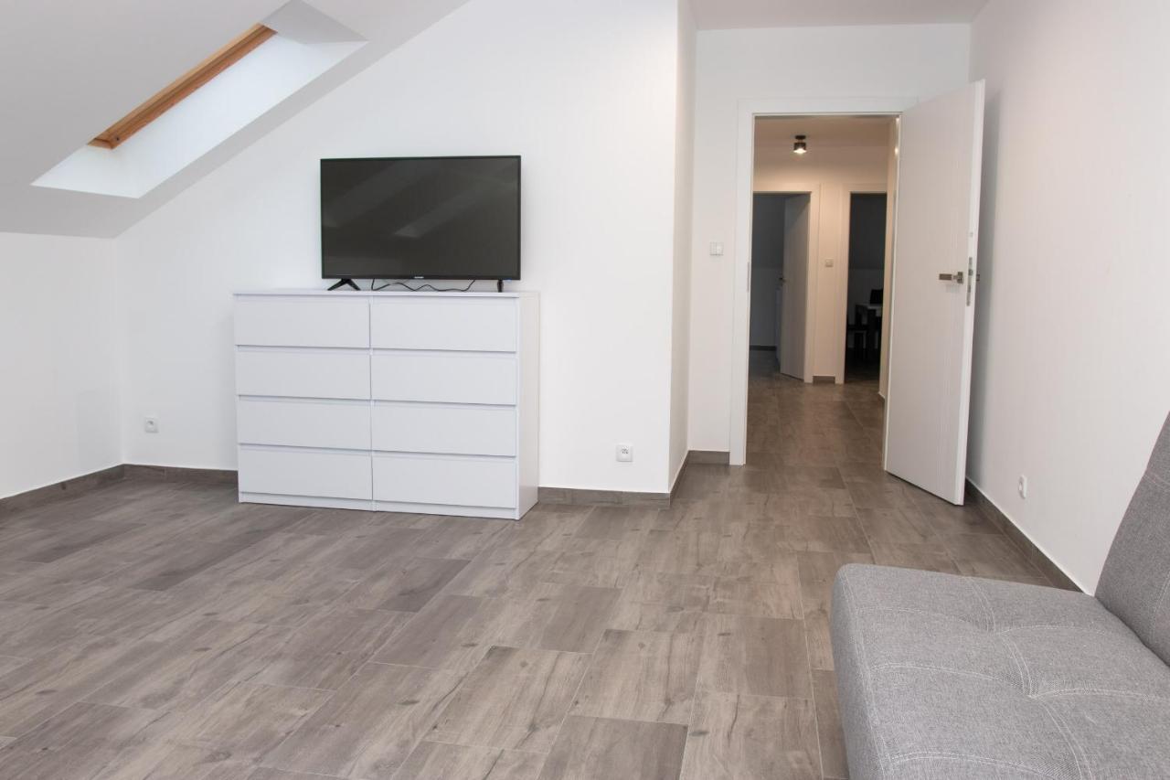 Osada Sluszewo - Apartamenty Restauracja Wydarzenia Gniewino Exterior foto